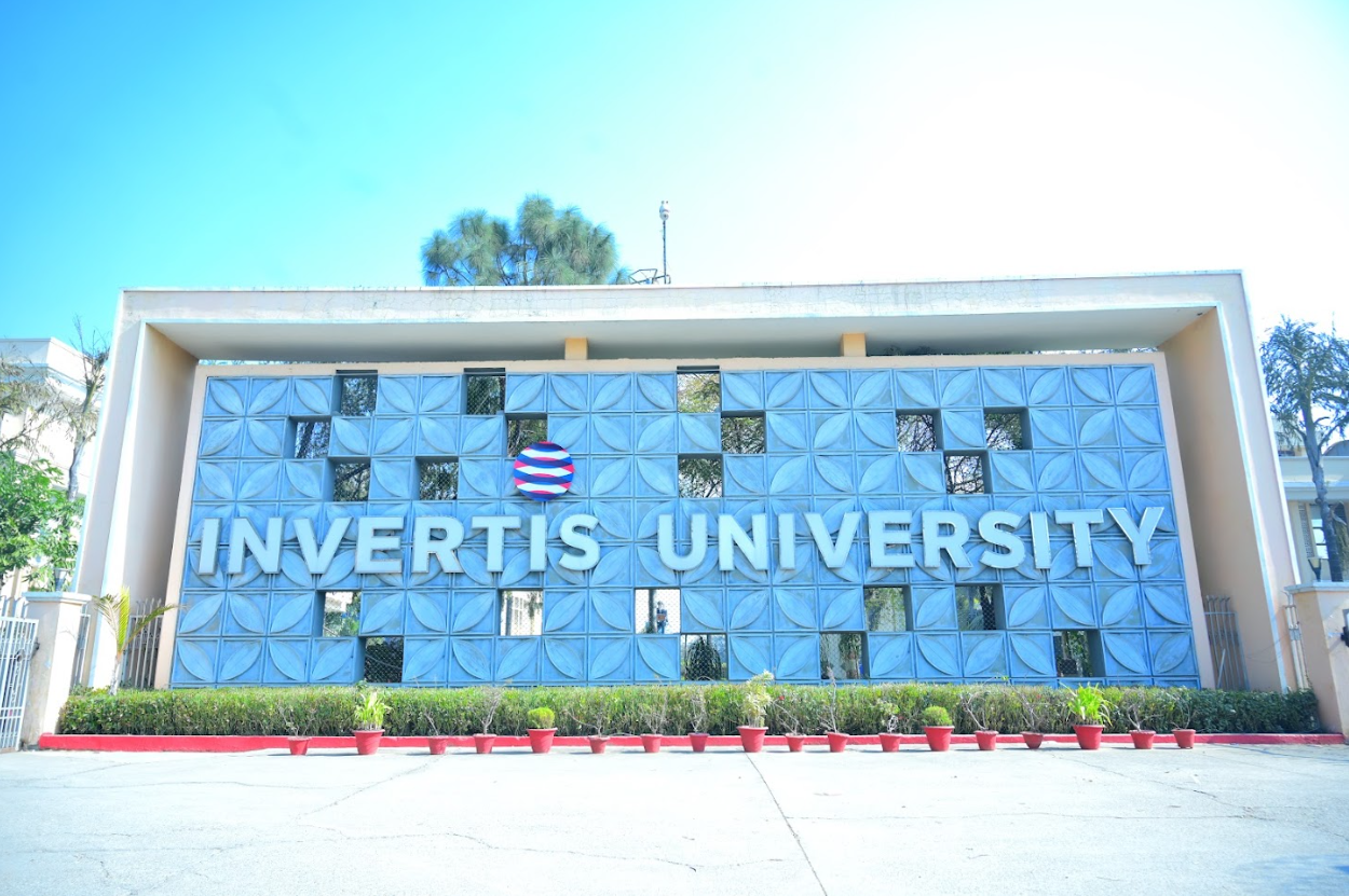 Studying in the Top Private Colleges for Engineering in India - Counting the Perks