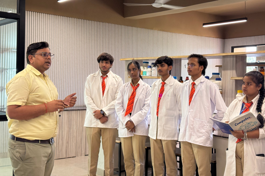 Overview & Identity Of Invertis University